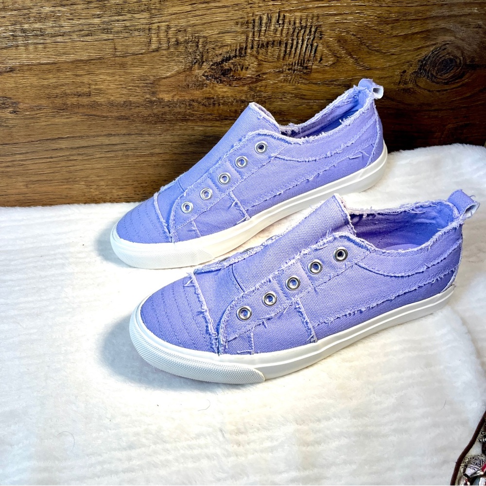Corkys Purple Slip On No Tie Sneakers Size 6